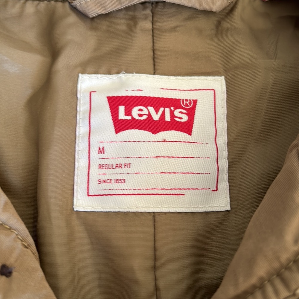 Levi’s Jacket - Picture 5 of 9